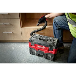 M18 2-Gallon Wet Dry Vacuum