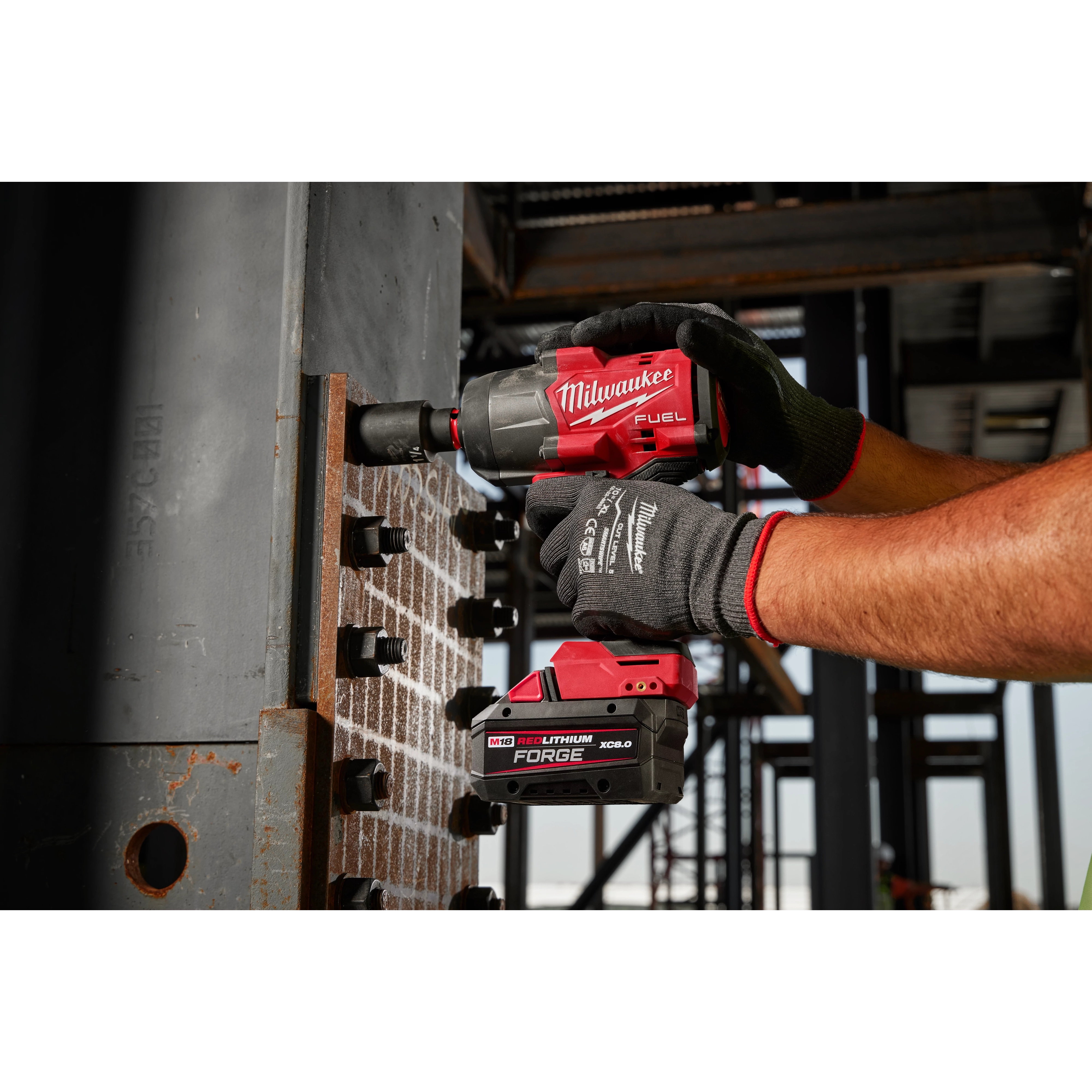 M18 FUEL™ 1/2" High Torque Impact wrench with Friction Ring Kit