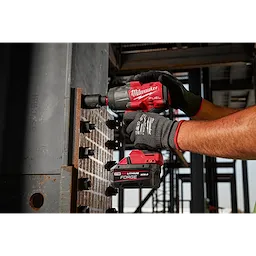 M18 FUEL™ 1/2" High Torque Impact wrench with Friction Ring Kit