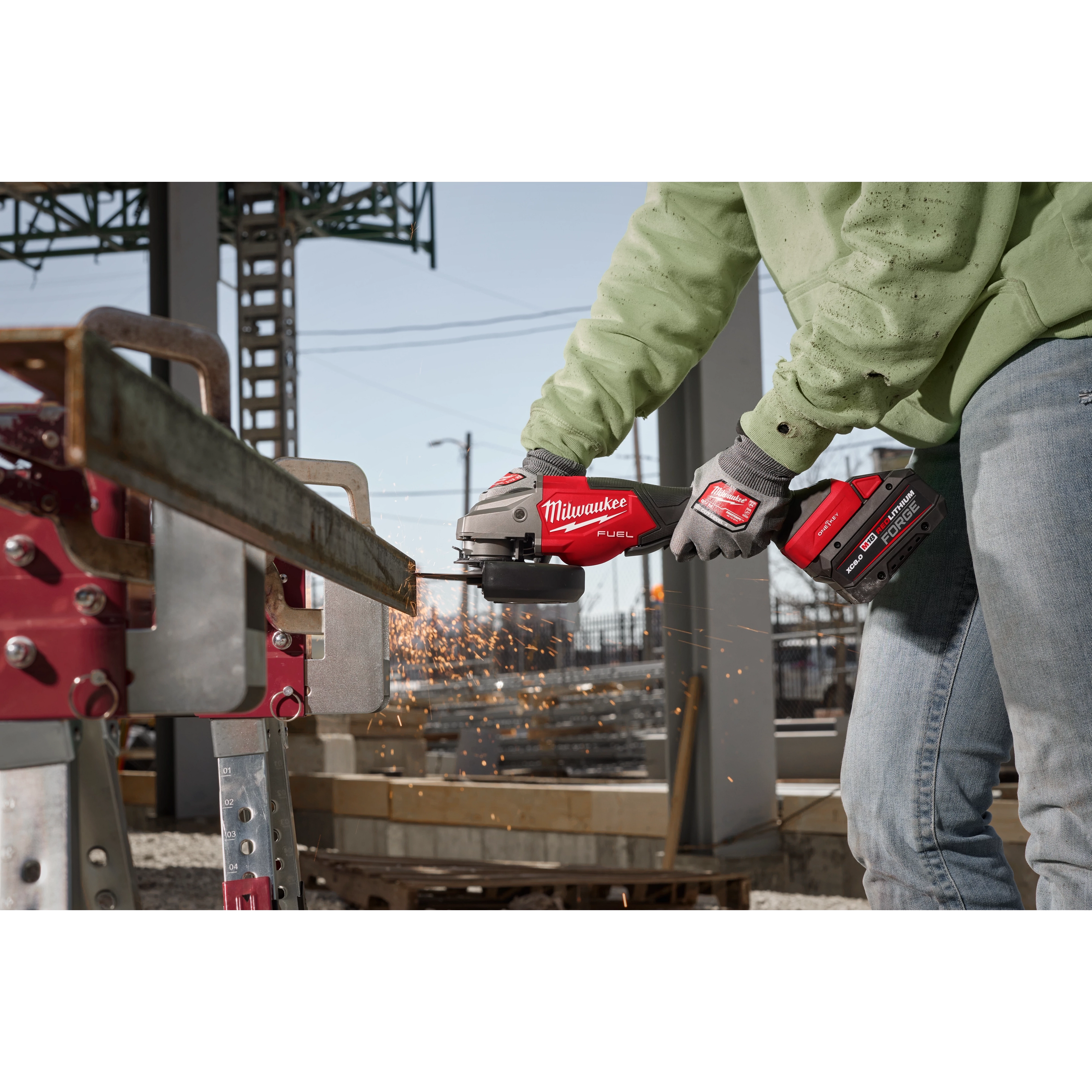 M18 FUEL™ 4-1/2"-6" Variable Speed Braking Grinder, Paddle Switch w/ ONE-KEY™, M18 FUEL™ 4-1/2"-6" Variable Speed Braking Grinder, Paddle Switch w/ ONE-KEY™ Kit