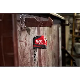 48-22-6601 - 10ft/3. Keychain Tape Measure w/ LED