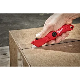 Self-Retracting Utility Knife