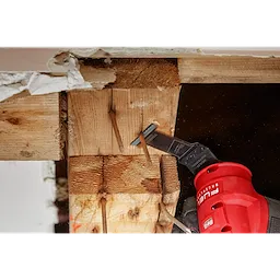 MILWAUKEE® OPEN-LOK™ 1-3/8" TITANIUM CHARGED™ Bi-Metal Multi-Material Multi-Tool Blade