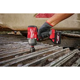 M18 FUEL™ 1/2" High Torque Impact wrench with Friction Ring Kit