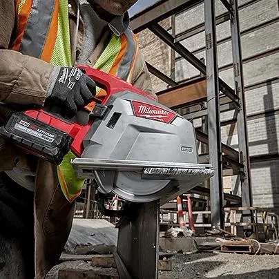 Milwaukee 2982-21 - M18 FUEL™ 8" Metal Cutting Circular Saw (Tool Only) 19 Milwaukee 2982-21 - M18 FUEL™ 8" Metal Cutting Circular Saw (Tool Only) -Wise Line Tools Sales Shop 2982 enhancedcontent imagesmiddle image