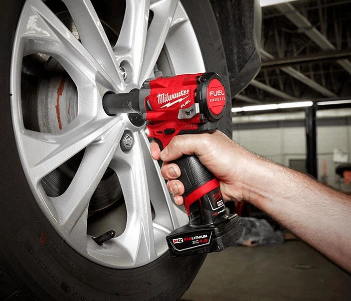 Milwaukee store m12 flex
