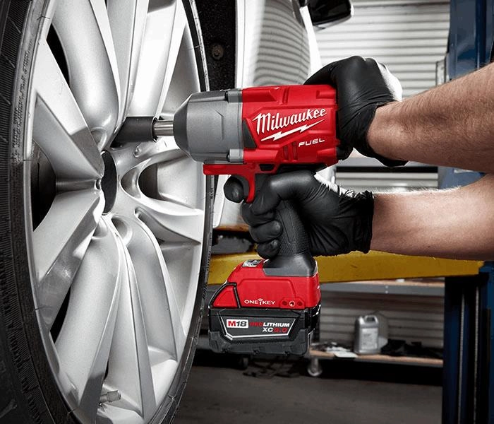 Milwaukee battery online operated tools