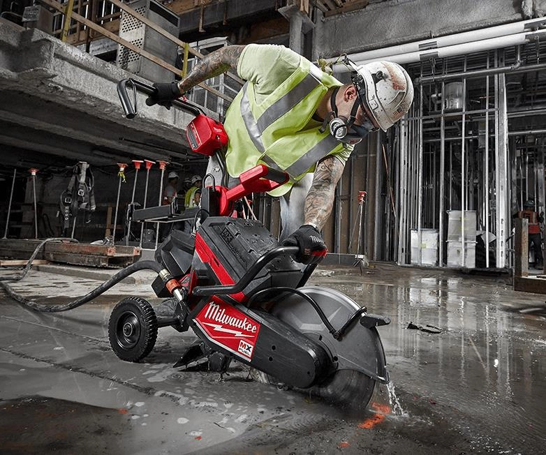 Milwaukee cut clearance off saw