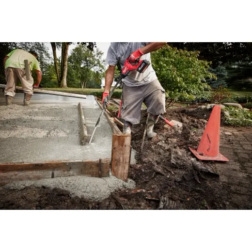 M18 FUEL 4' Concrete Pencil Vibrator Milwaukee Tool