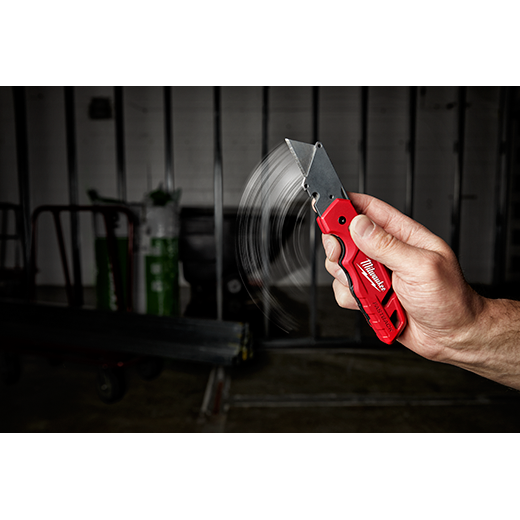 FASTBACK™ Folding Utility Knife and Blades Set Milwaukee Tool